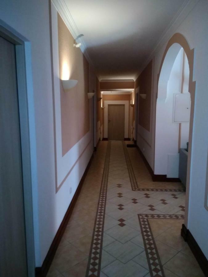 Sapphire Apartment 레왈 외부 사진